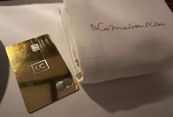 ラグジュアリーカードゴールド